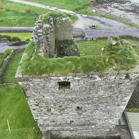 The Olde Castle Bed & Breakfast