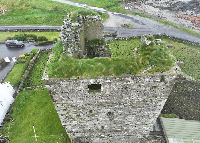 The Olde Castle Bed & Breakfast